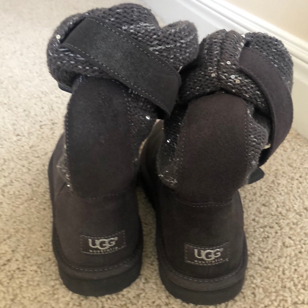 NEW: UGG sweater boots - Picture 3 of 4